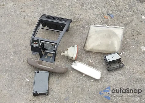 1999 Toyota Tacoma Prerunner from USA, damaged, VIN 4TASM92N7XZ518327